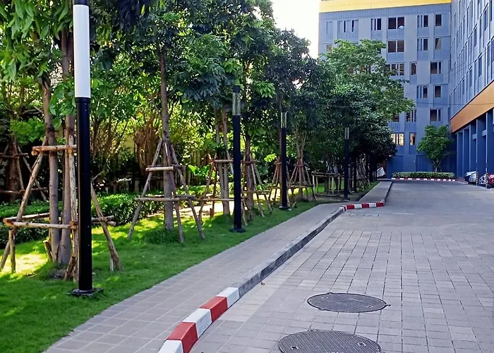Pool On The Roof, 200m To The Airport Link Bts شقة *